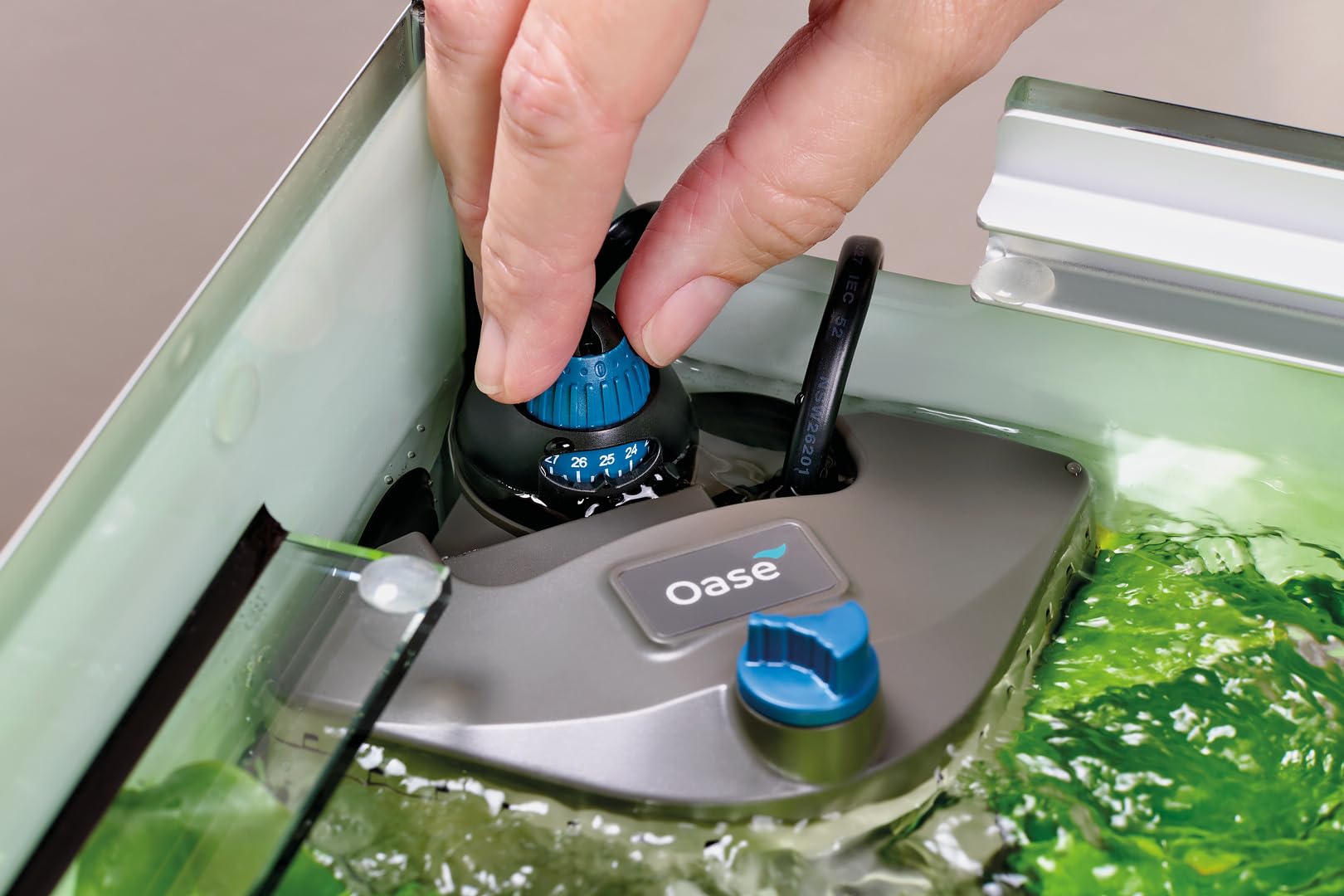 oase-heatup-200-42708-riscaldatore-per-acquario-200w-con-supporto image 6