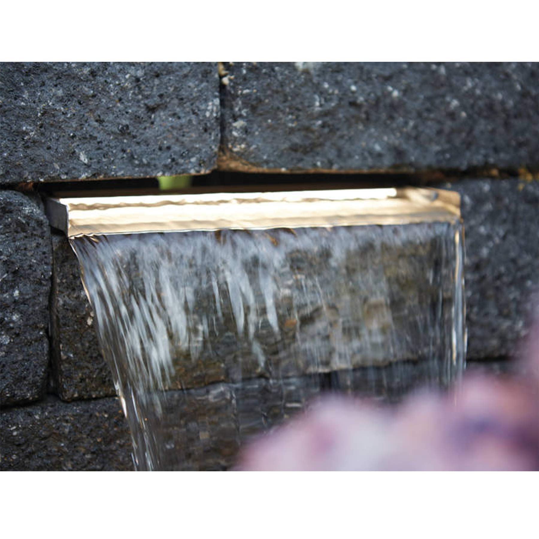 oase-51209-illuminazione-a-led-per-cascate-argento image 3