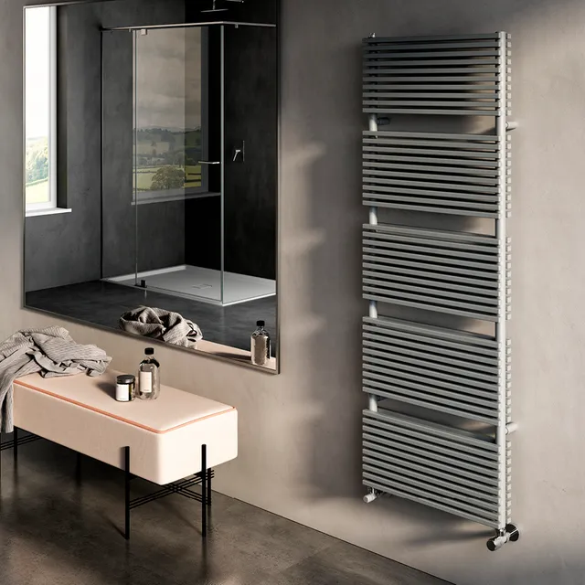 cordivari-katia-vx-plus-termoarredo-bagno-in-acciaio image 1
