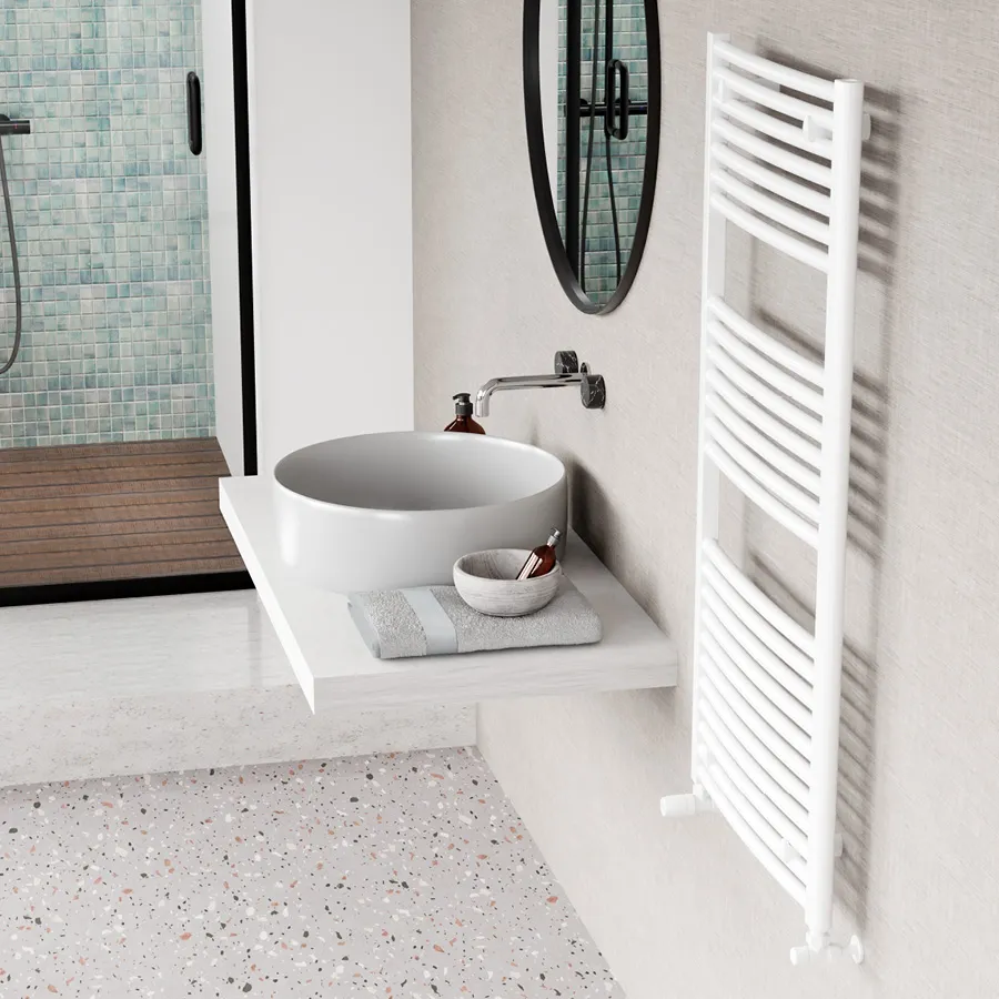cordivari-lisa-25-curvo-white-scaldasalviette-in-acciaio-al-carbonio image 1